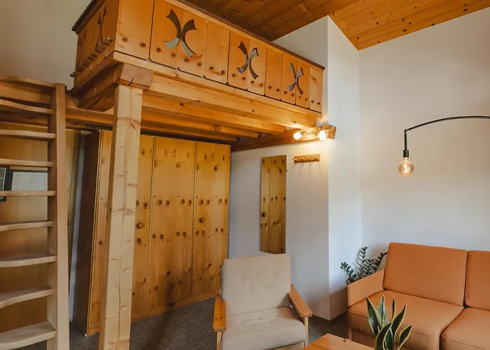 Waldhuus Bellary * גרינדלוולד