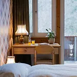 山林小屋 Waldhuus Bellary *